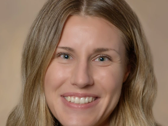 Larissa M Gronenberg