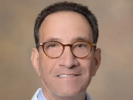 Glenn Islat, MD