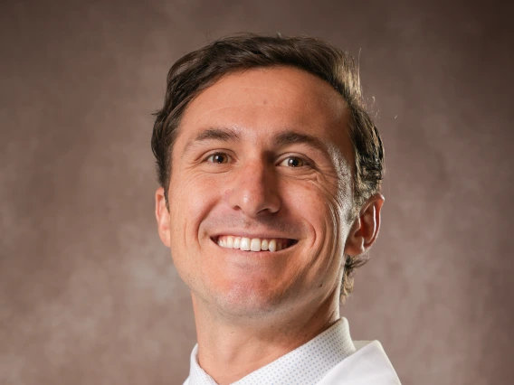 Dr. Sean Kaisler