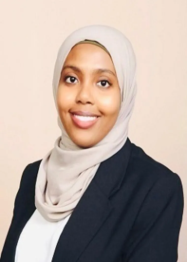  Samira Ali, MD